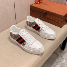 Gucci Low Shoes